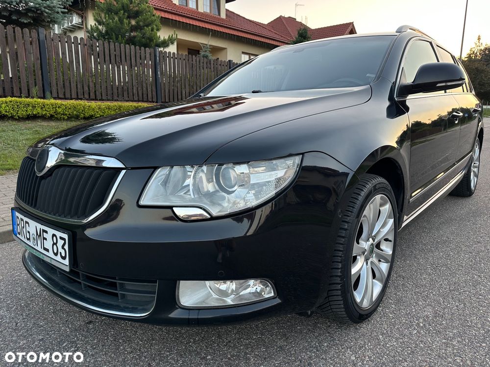 Skoda Superb 2.0 TDI Platinum - 2