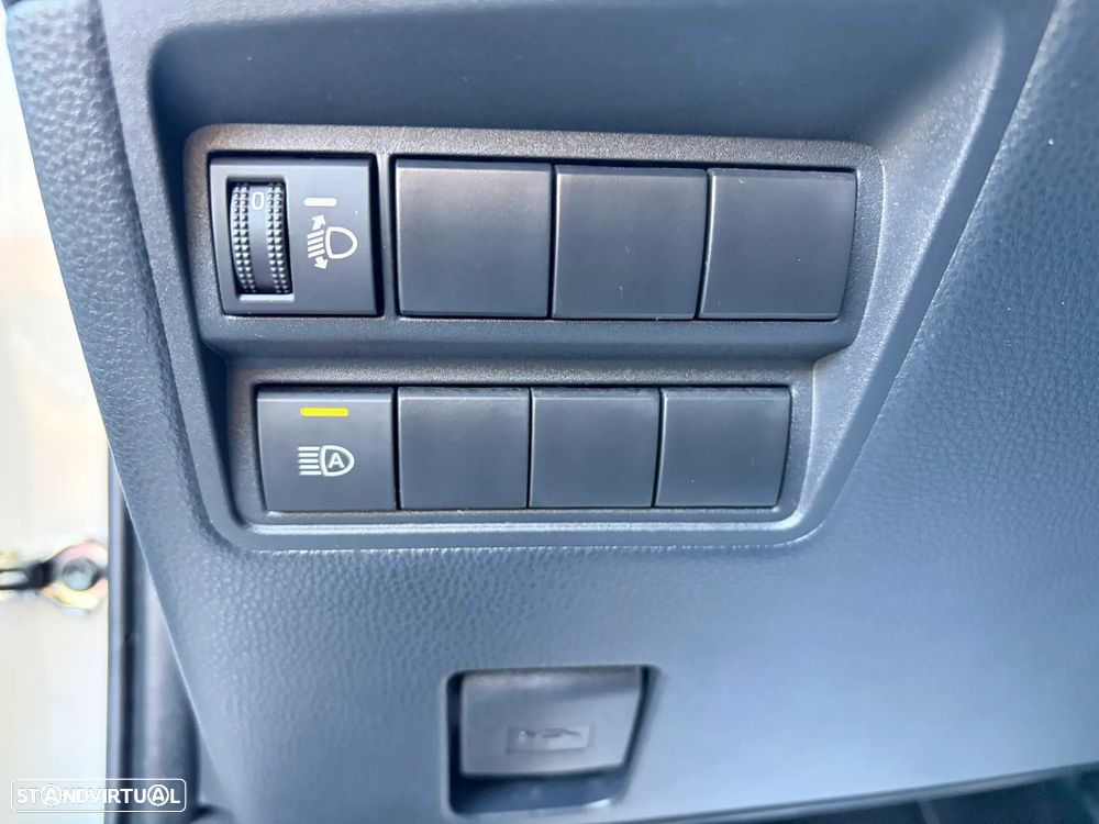 Toyota Yaris 1.5 HDF Comfort Plus - 22