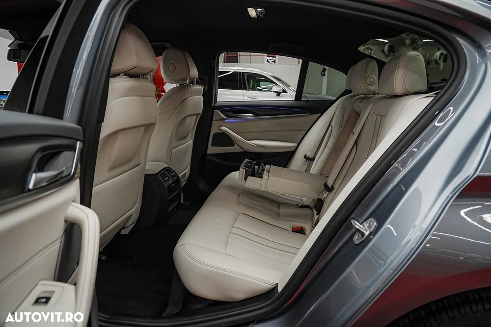 BMW Seria 5 518d AT MHEV - 6