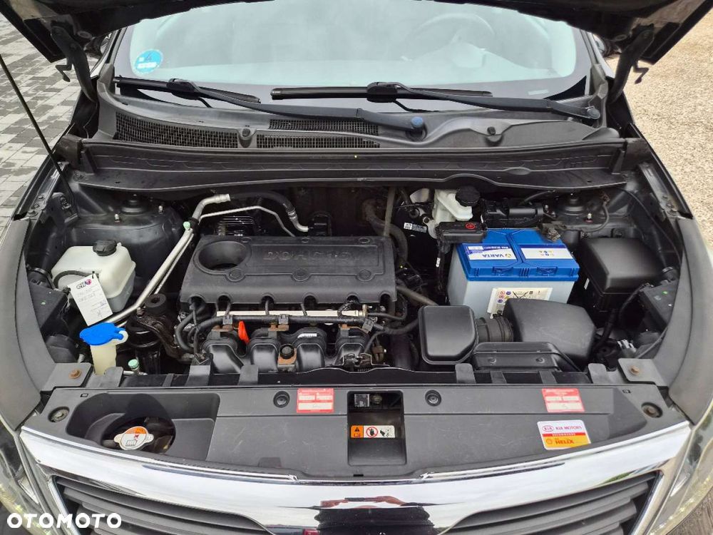 Kia Sportage 2.0 CVVT 2WD Vision - 27
