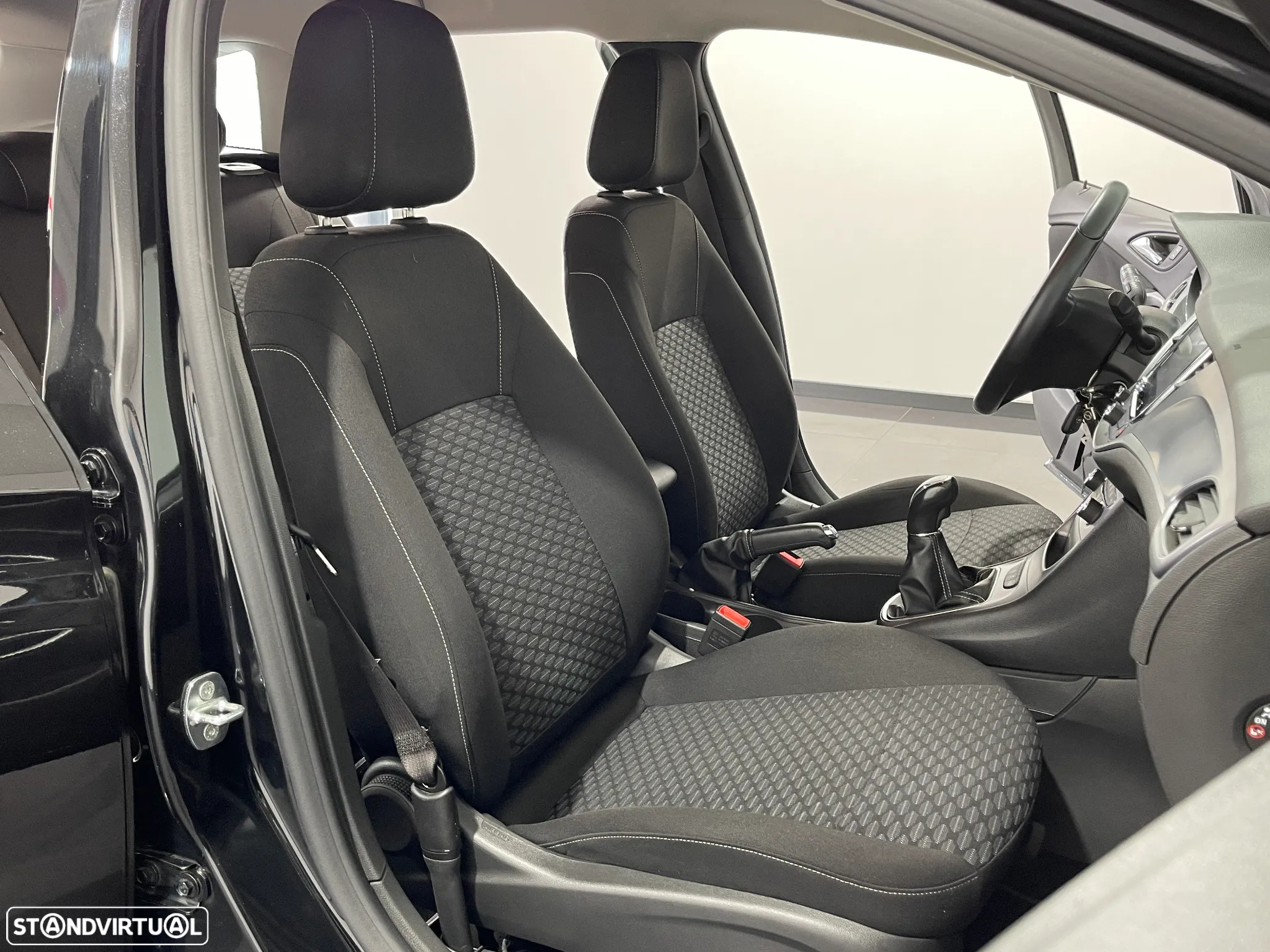 Opel Astra 1.6 CDTI Ecotec Dynamic S/S - 34