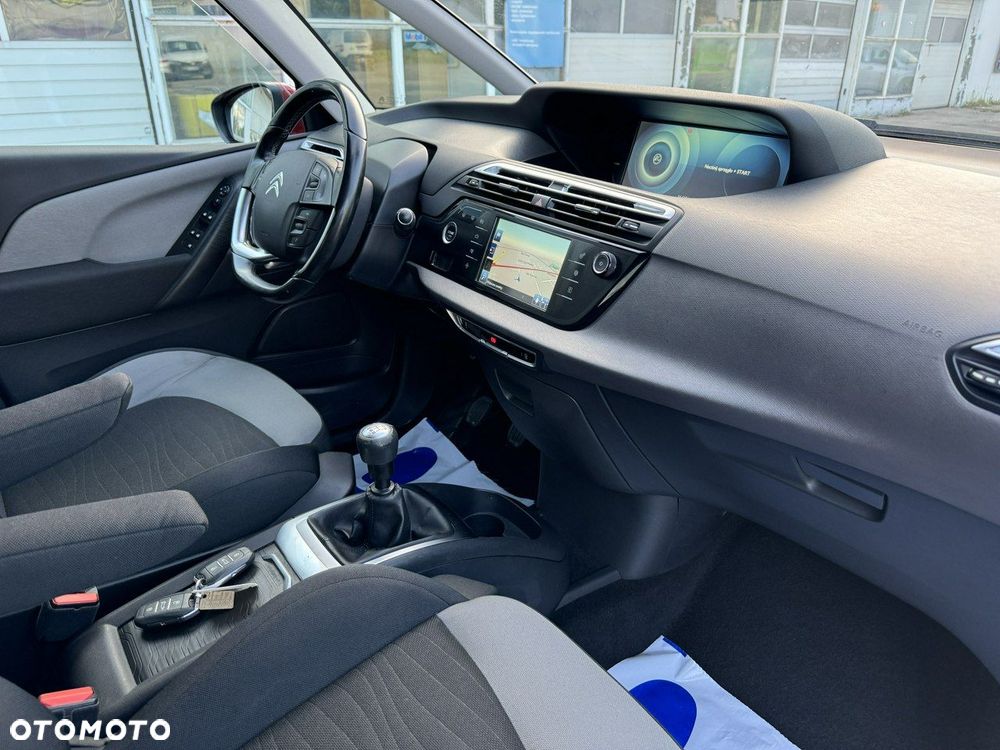 Citroën C4 Picasso PureTech 130 Stop&Start Attraction - 32