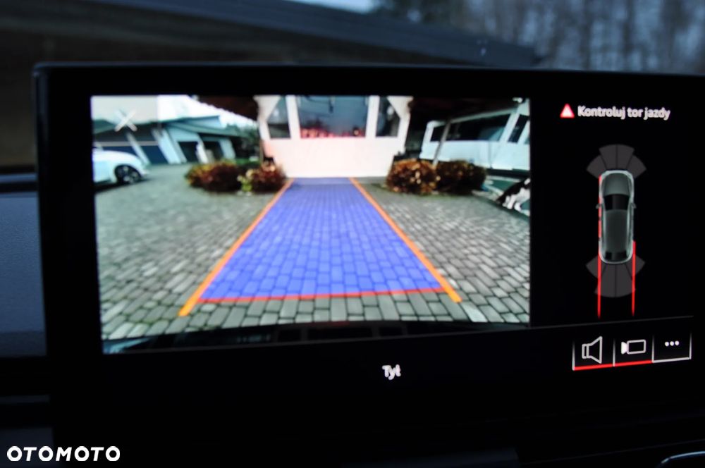 Audi Q5 Sportback 40 TDI quattro S tronic advanced - 11