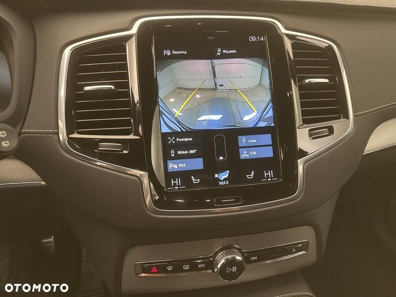 Volvo XC 90 B5 D AWD R-Design 7os - 17