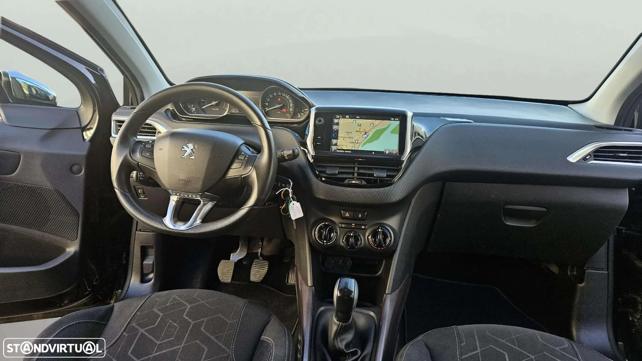 Peugeot 2008 1.2 PureTech Style - 15