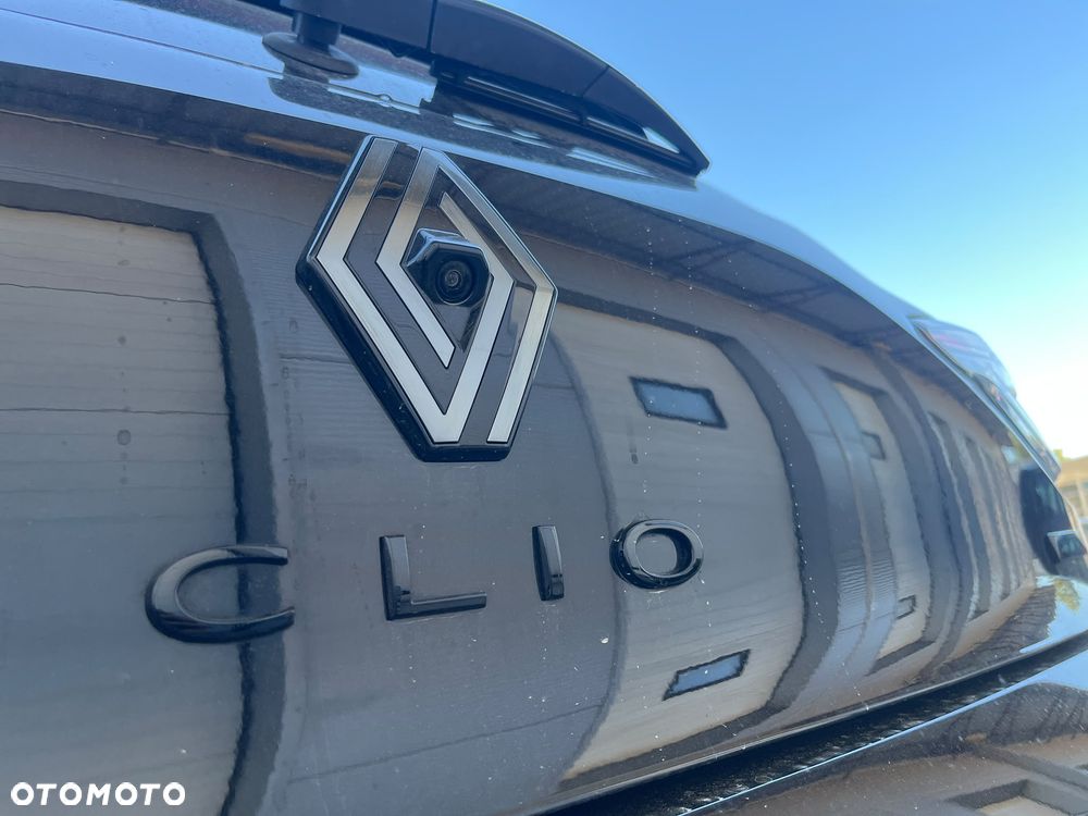 Renault Clio - 23
