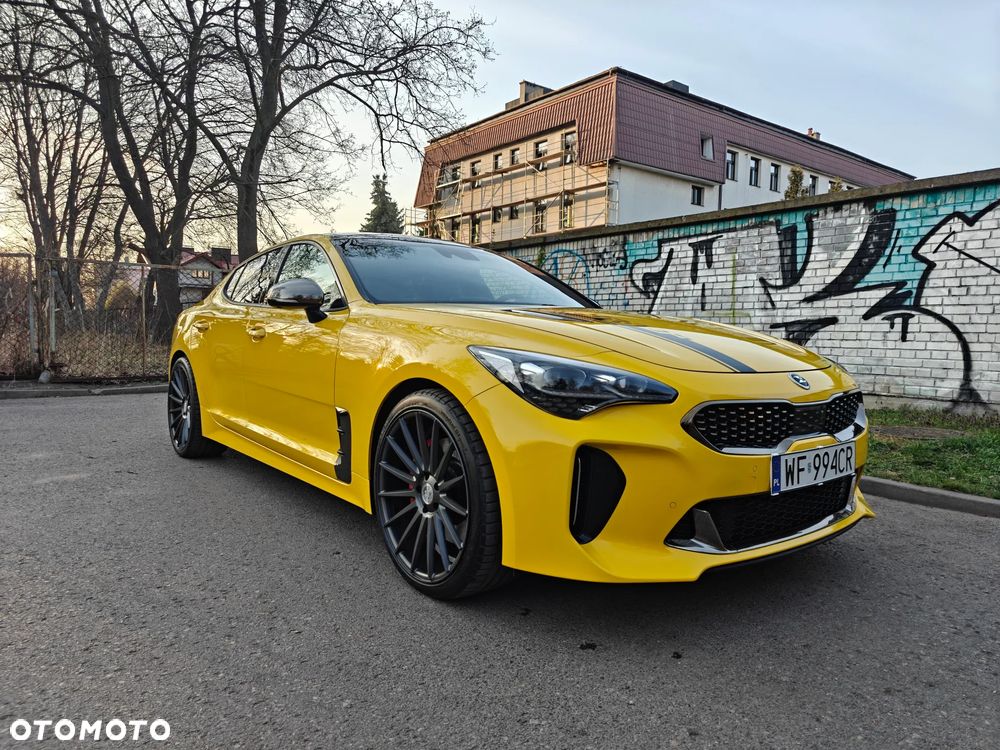 Kia Stinger 3.3 T-GDI AWD GT - 11