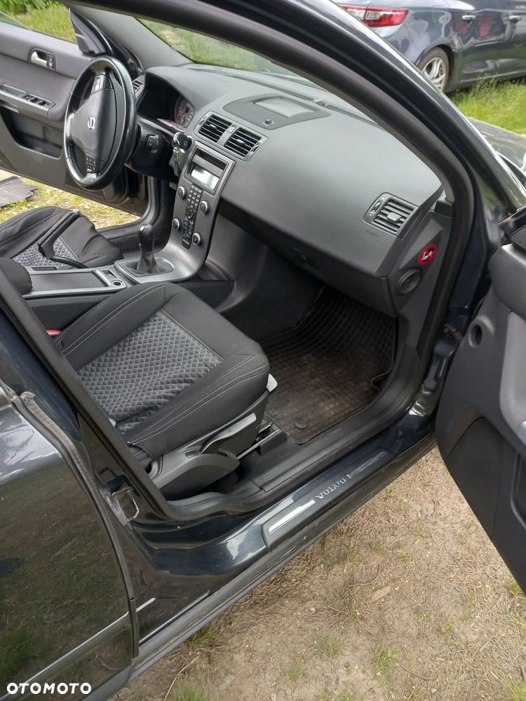 Volvo V50 - 9