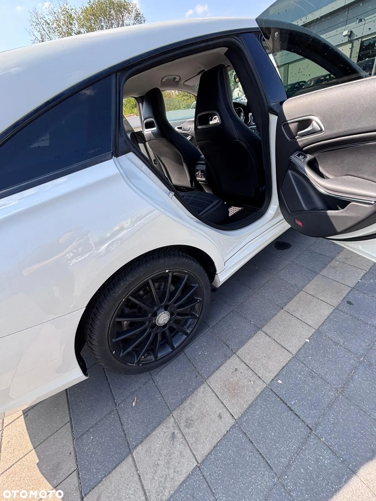 Mercedes-Benz CLA 180 d - 9