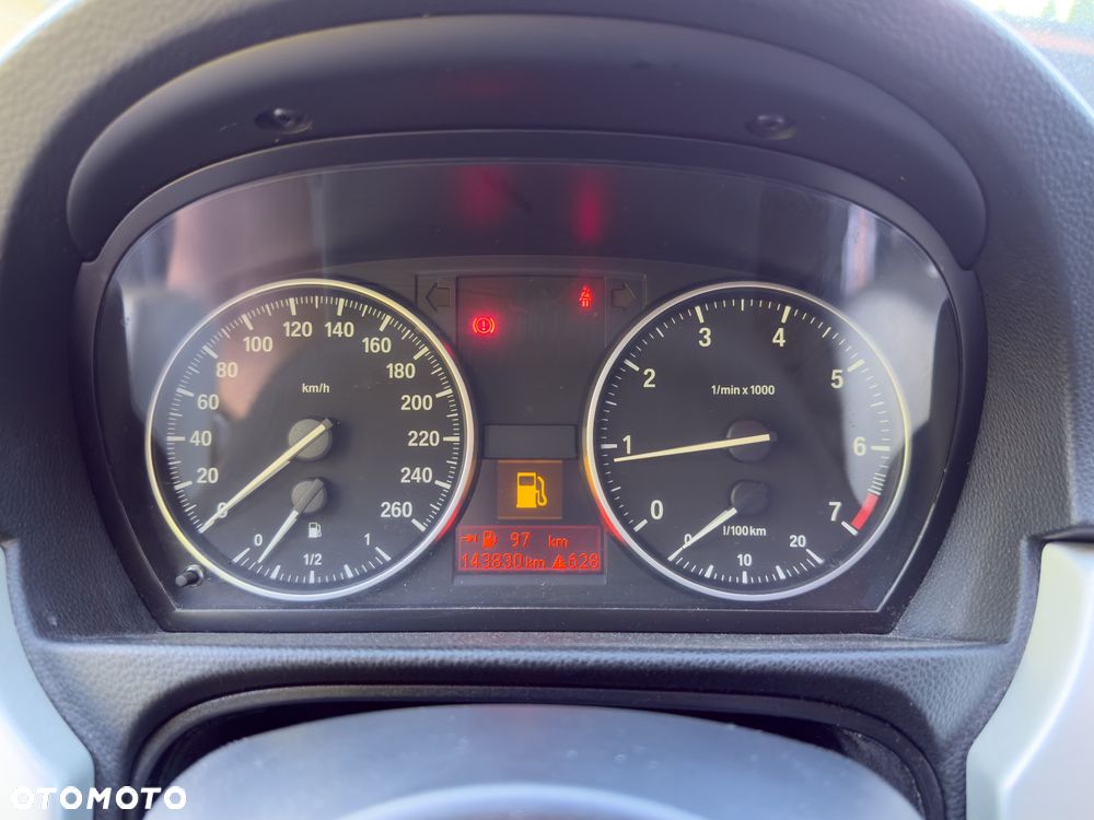 BMW Seria 3 318i Edition Exclusive - 3