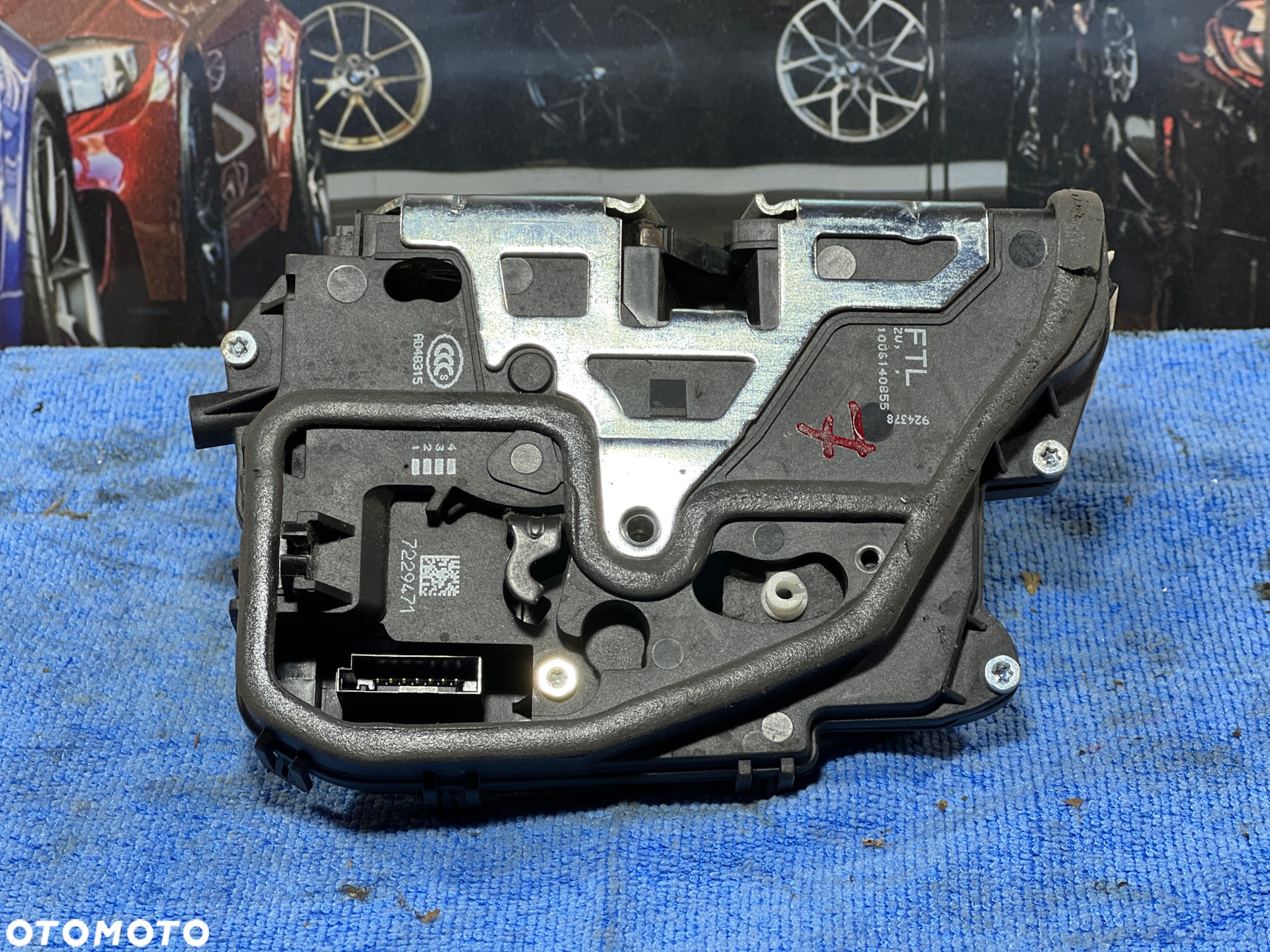 BMW E60 E70 E87 E90 F10 F20 F30 F31  ZAMEK SYSTEMOWY LEWY PRZÓD 7 PIN 7229471 - 2