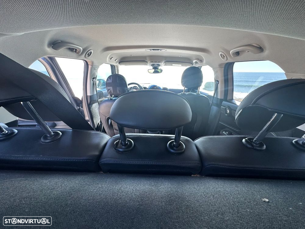 MINI Countryman Cooper SE ALL4 Auto - 2