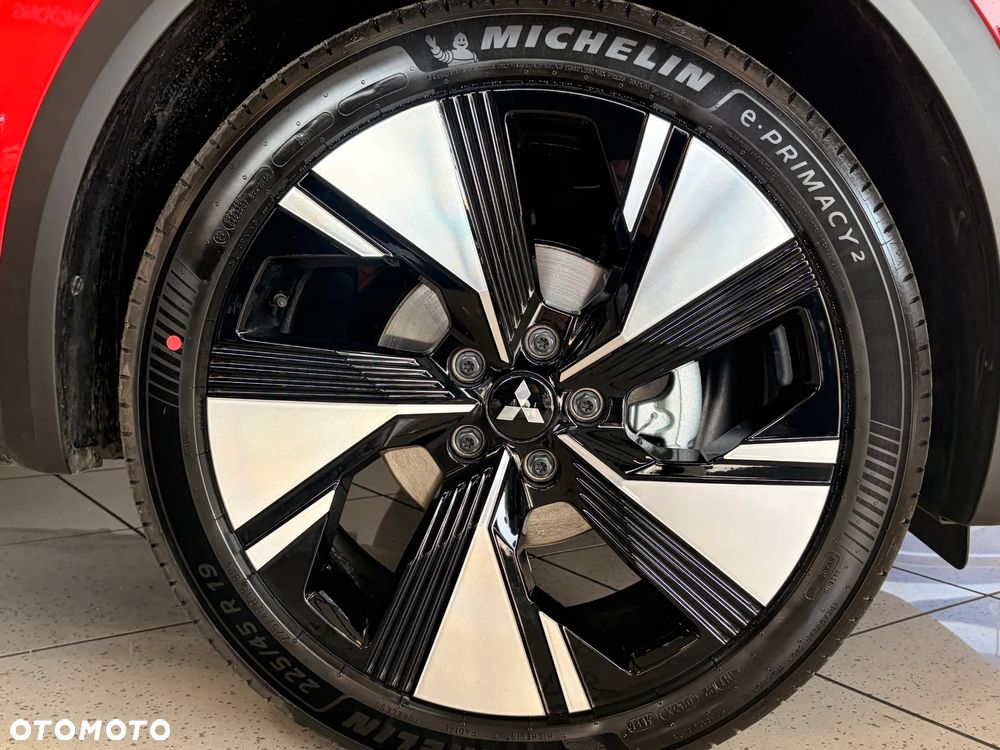 Mitsubishi Grandis 1.3T mHEV Intense Style Cold DCT - 28