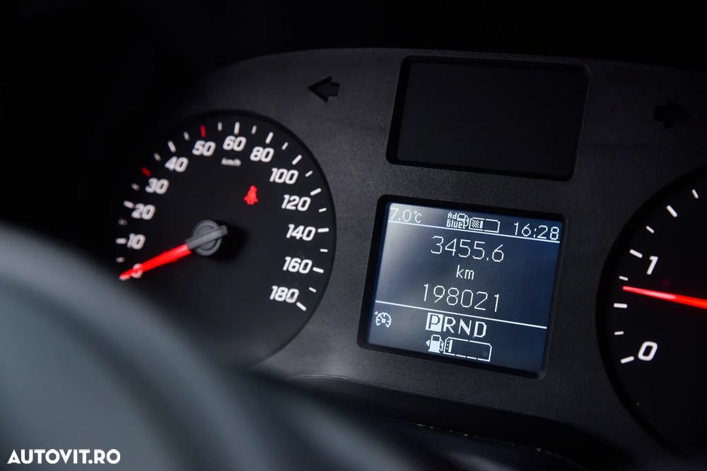 Mercedes-Benz SPRINTER - 18