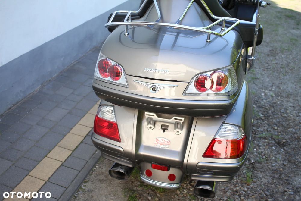 Honda GL - 8