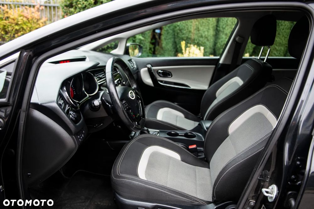 Kia Ceed 1.6 CRDi SCR L Business Line DCT - 18