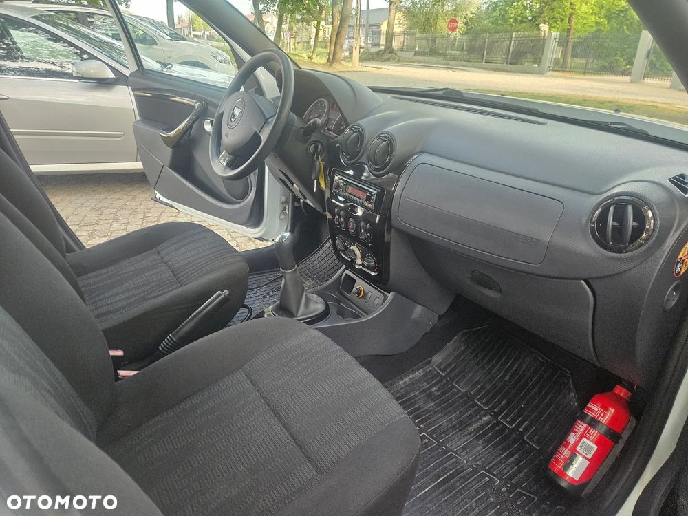 Dacia Duster 1.6 16V 4x2 Essentiel - 13