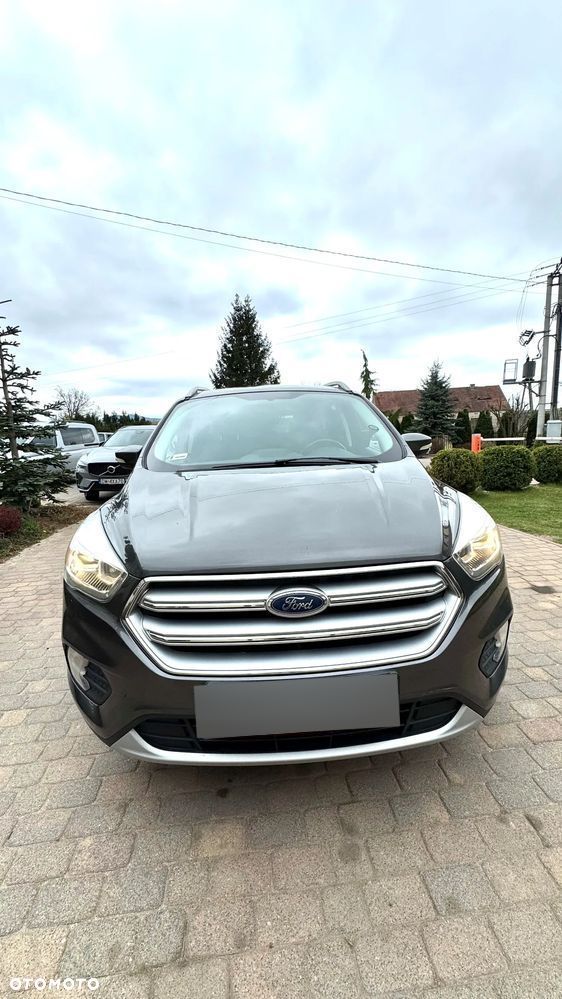 Ford Kuga - 4