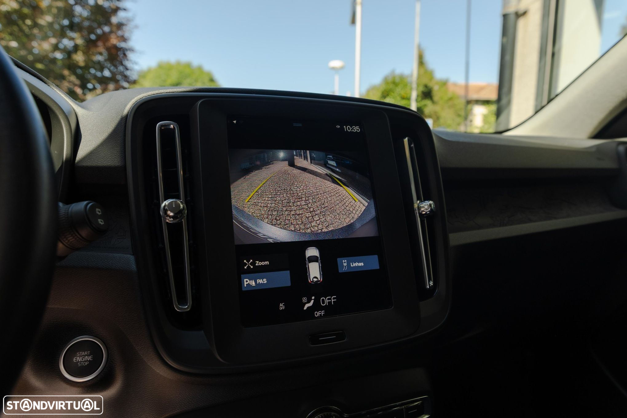 Volvo XC 40 1.5 T2 Momentum Core Geartronic - 28