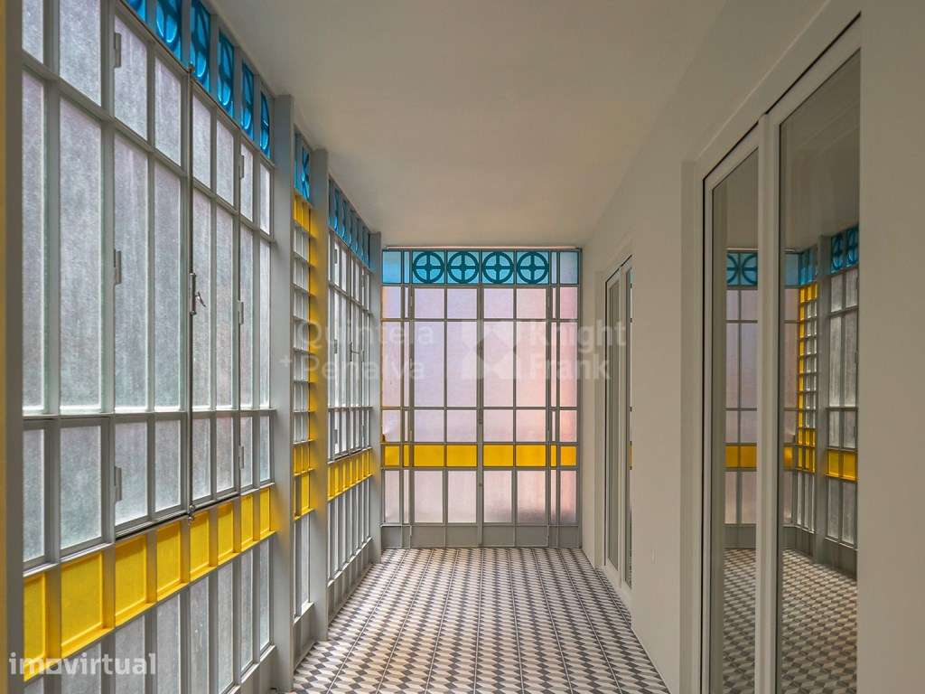 Apartamento T2 com marquise e garagem, nos Restauradores, Lisboa - Grande imagem: 5/50