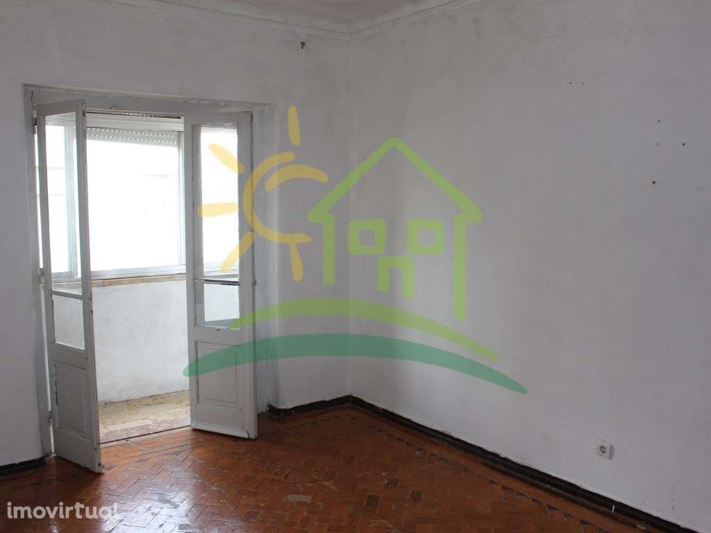 T3 Olival Basto a 10 min a pé do Metro - Grande imagem: 2/45