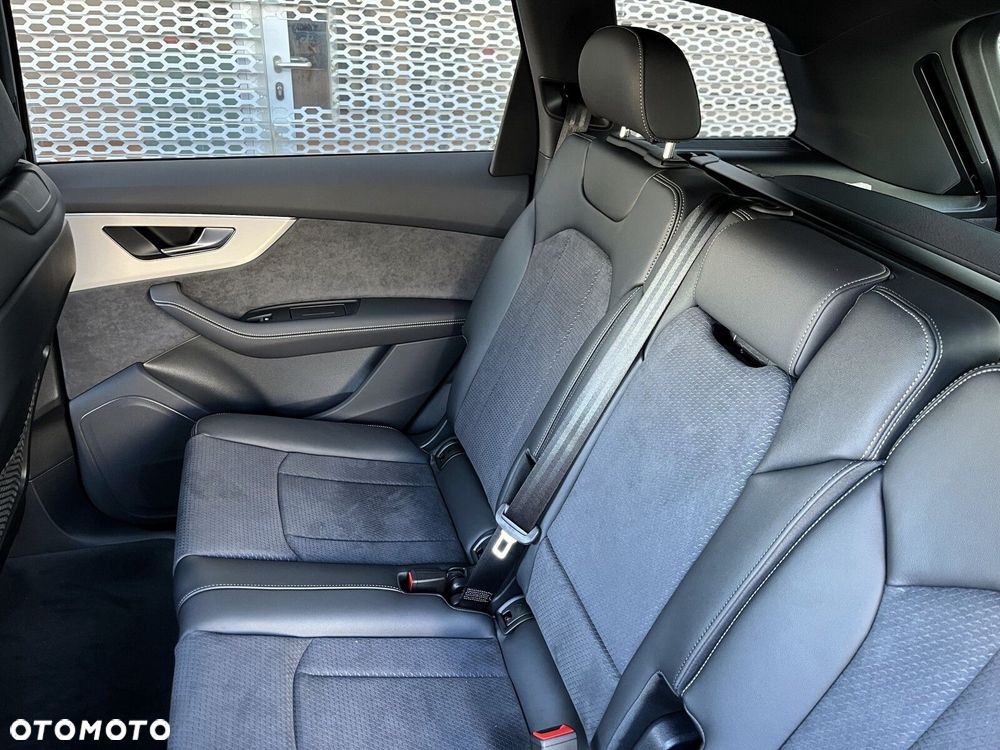 Audi Q7 - 21