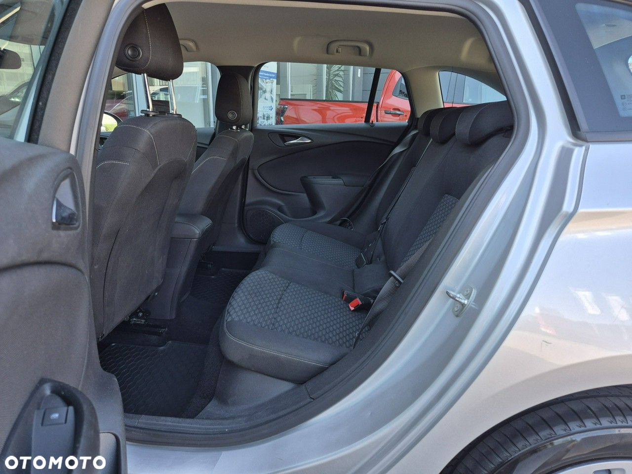 Opel Astra - 14