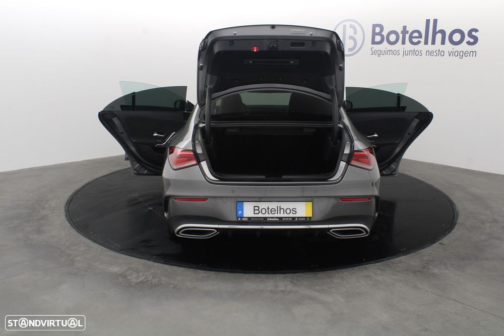 Mercedes-Benz CLA 180 d Shooting Brake AMG Line Aut. - 14