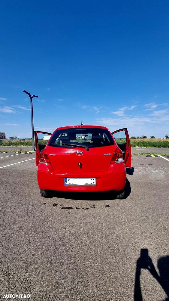 Toyota Yaris 1.0 VVT-i Luna - 6