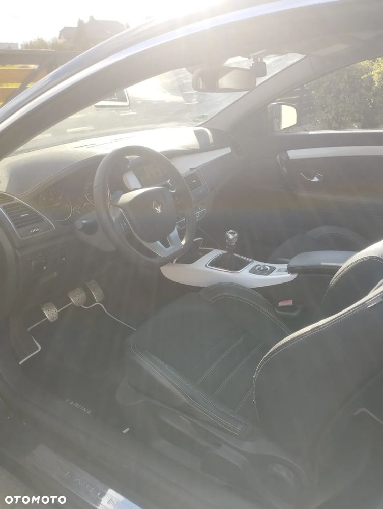 Renault Laguna 2.0 dCi Monaco GP2 - 5