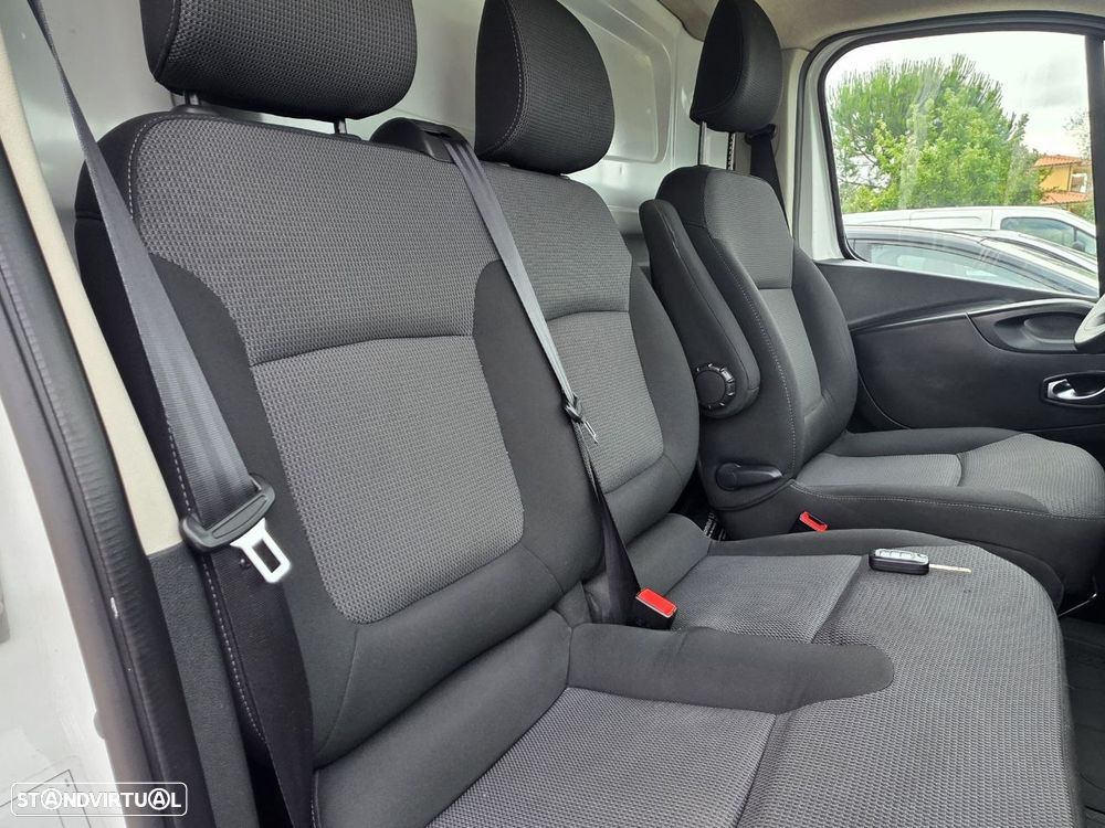 Renault TRAFIC 2.0 DCI - 8