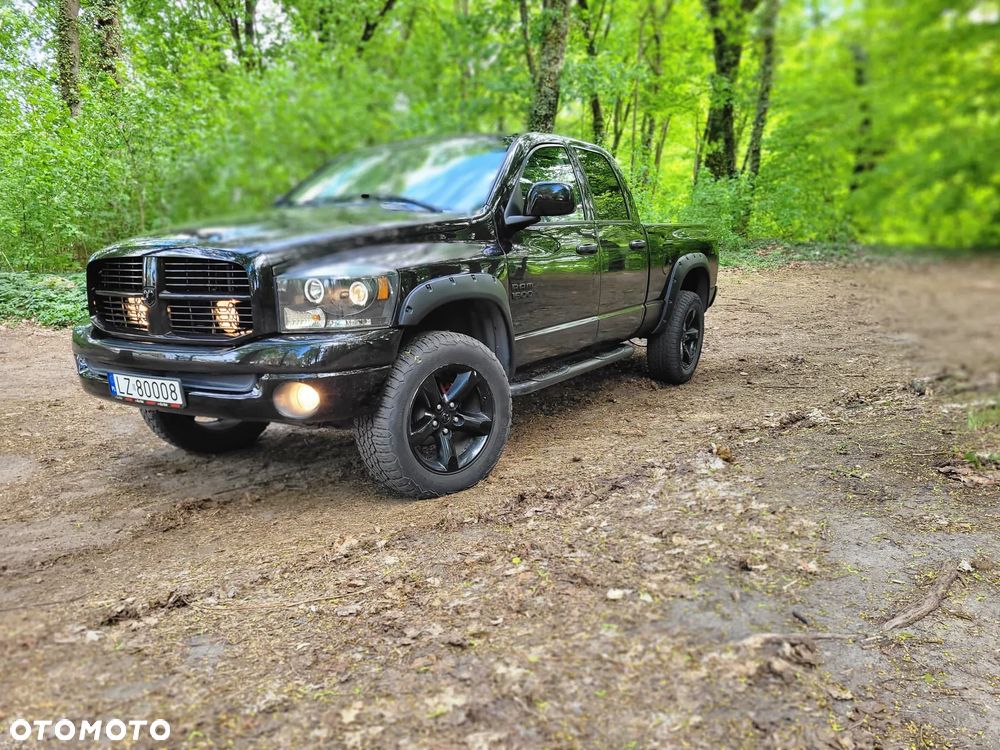 Dodge RAM - 4