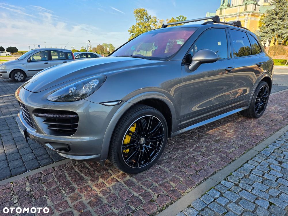 Porsche Cayenne - 3