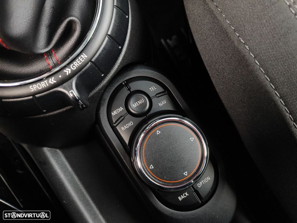 MINI 3 Portas Cooper S - 30