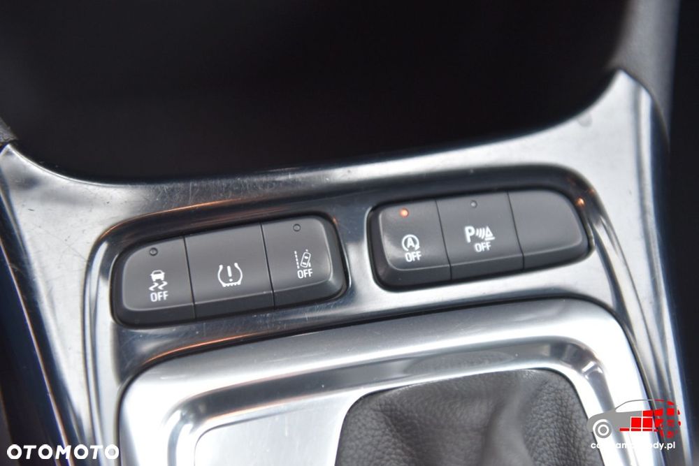 Opel Crossland X - 28