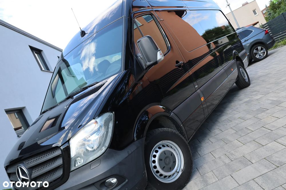 Mercedes-Benz Sprinter - 9