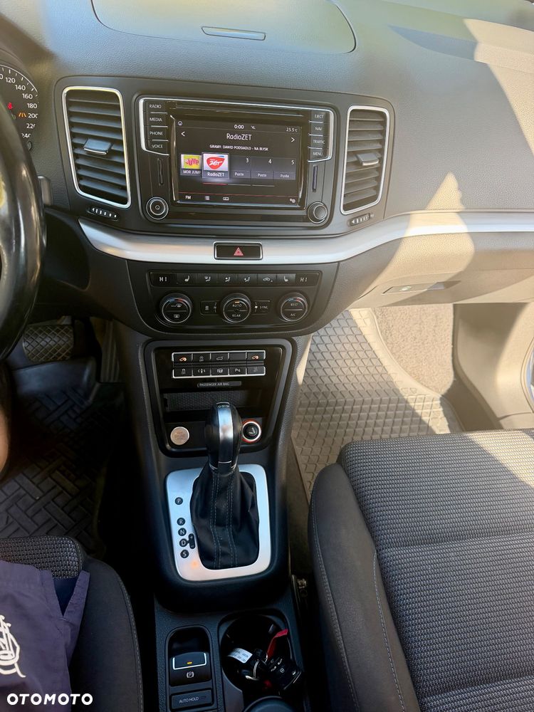 Volkswagen Sharan - 14