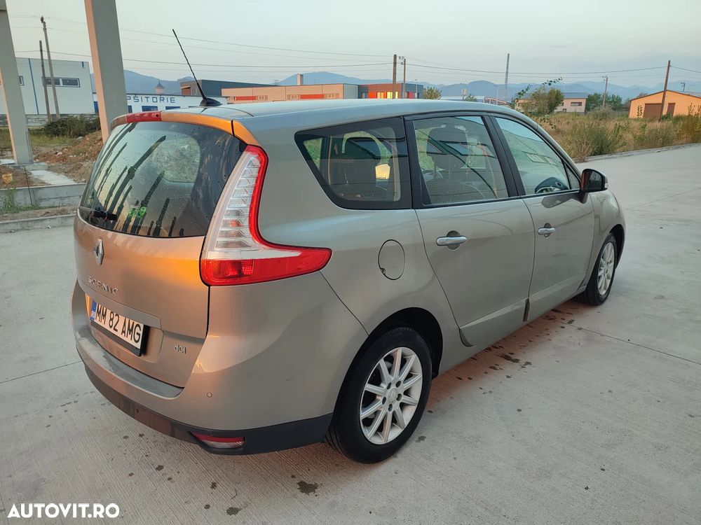 Renault Scenic - 4