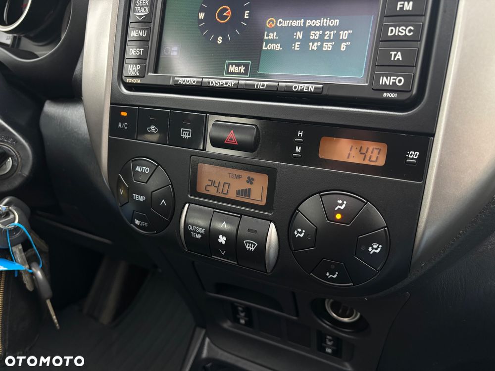 Toyota RAV4 2.0 VVT-i 4x4 - 35