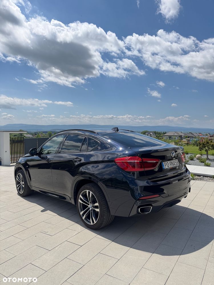 BMW X6 xDrive40d - 12