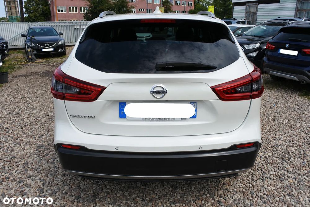 Nissan Qashqai 1.2 DIG-T Xtronic TEKNA - 5