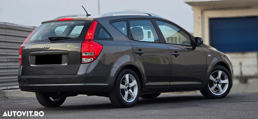 Kia Ceed 1.6 DSL CITY - 3