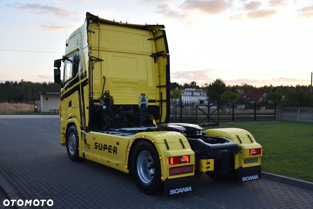 Scania S450 / ALU-FELGI / VIRTUALNE ZEGARY / CENTRALNE SMAROWANIE / SKÓRA / FULL LED / STANDARD / RETARDER / HYDRAULIKA ! PTO! Jak nowa ! ! - 9