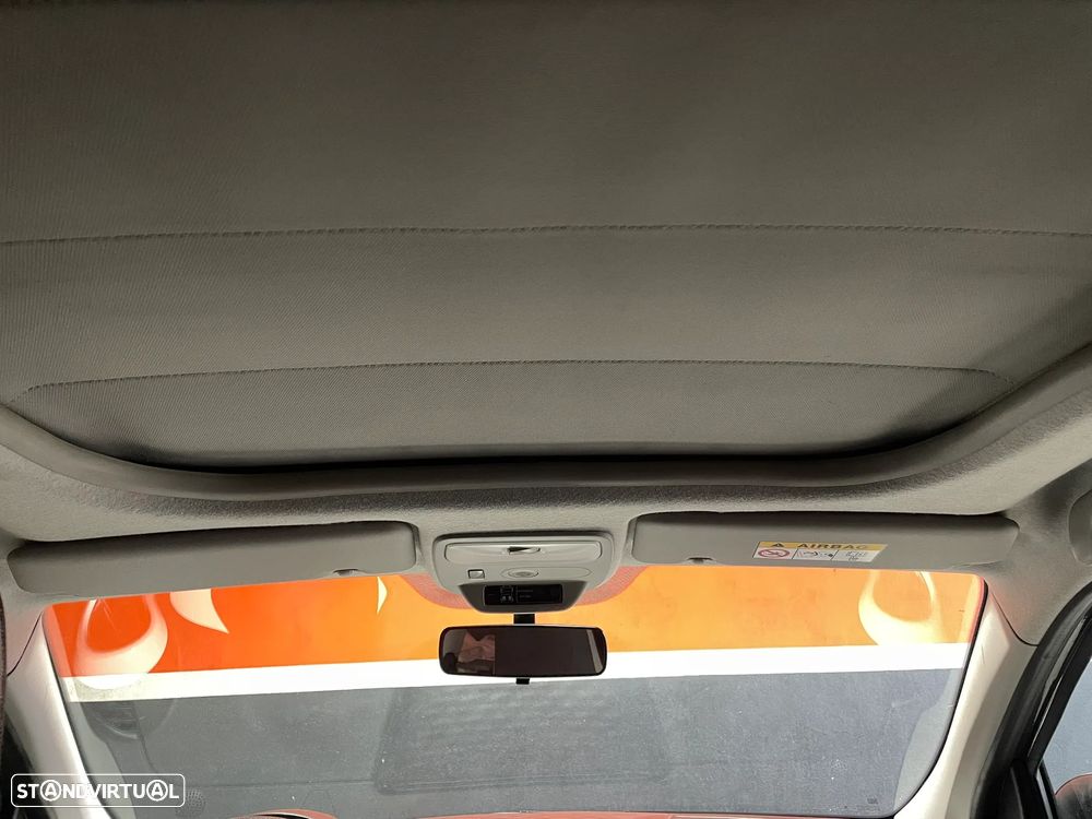 Renault Twingo SCe 70 LIMITED 2018 - 25