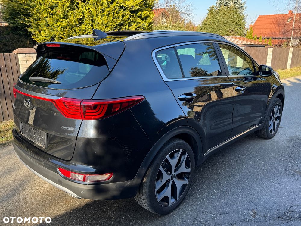 Kia Sportage 2,0 CRDI AWD GT Line - 5