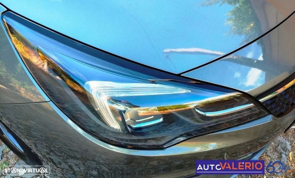 Opel Astra 1.2 T Design & Tech S/S - 11