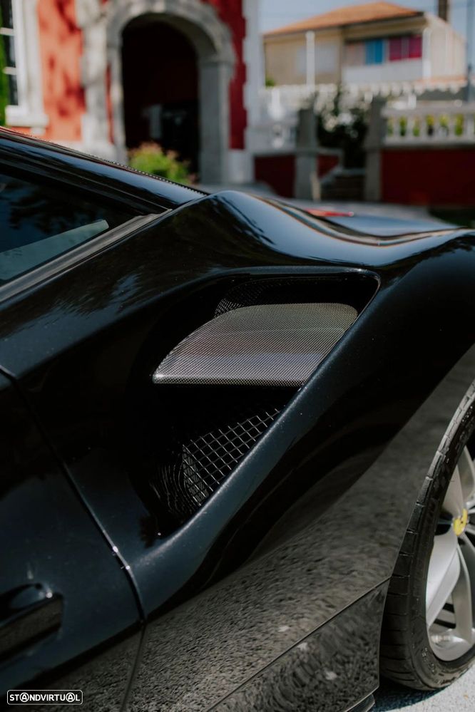 Ferrari 488 GTB - 24