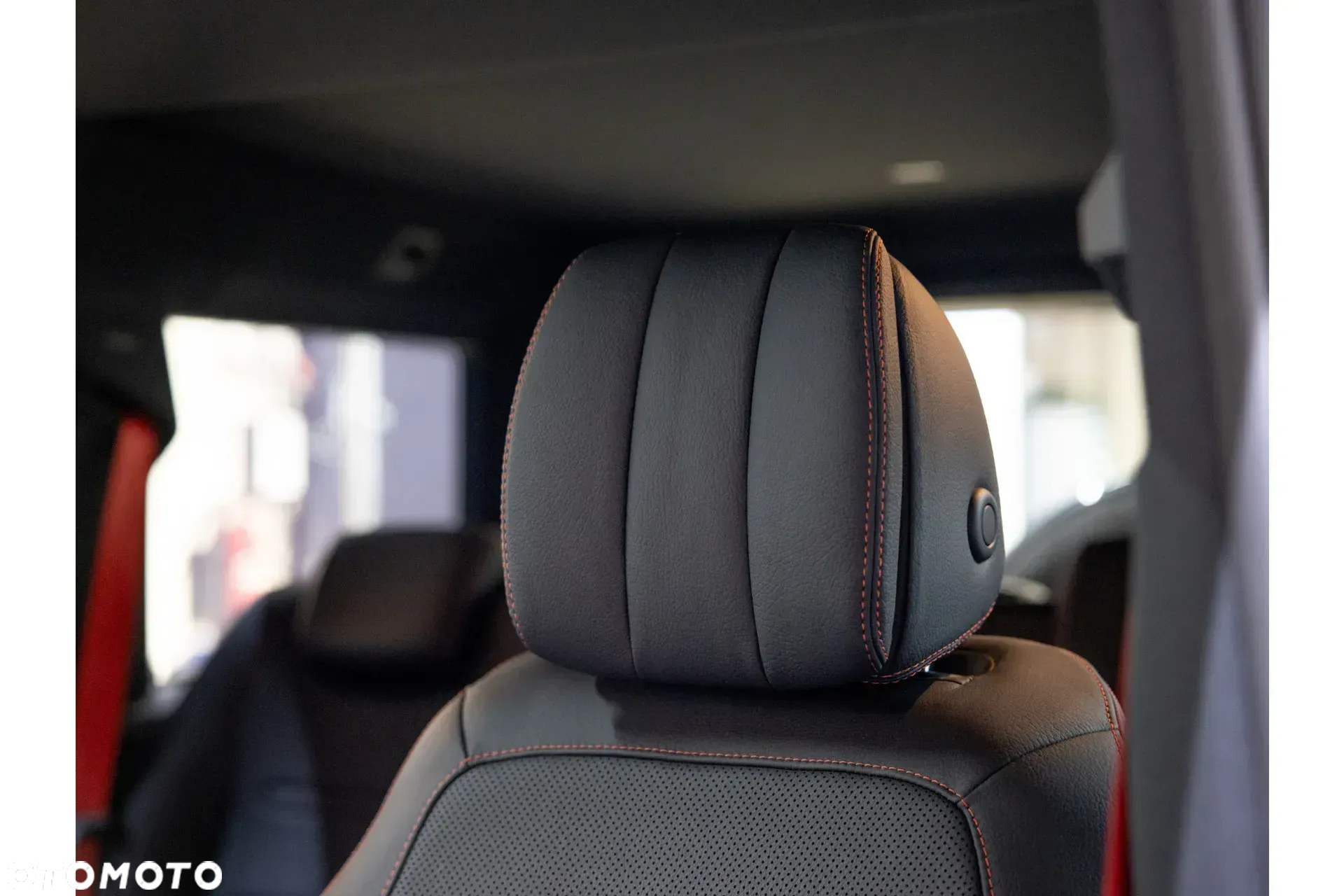 Mercedes-Benz Klasa G 500 9G-TRONIC AMG Line - 29