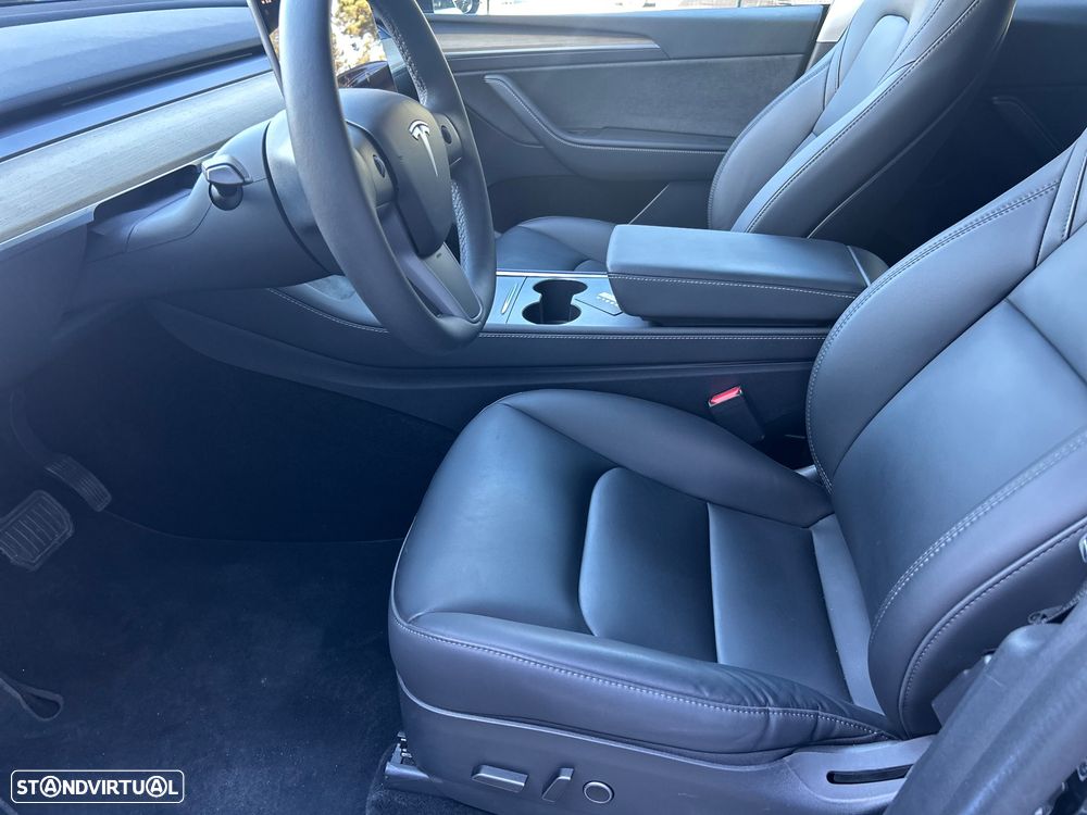 Tesla Model Y Long Range Tração Integral - 16