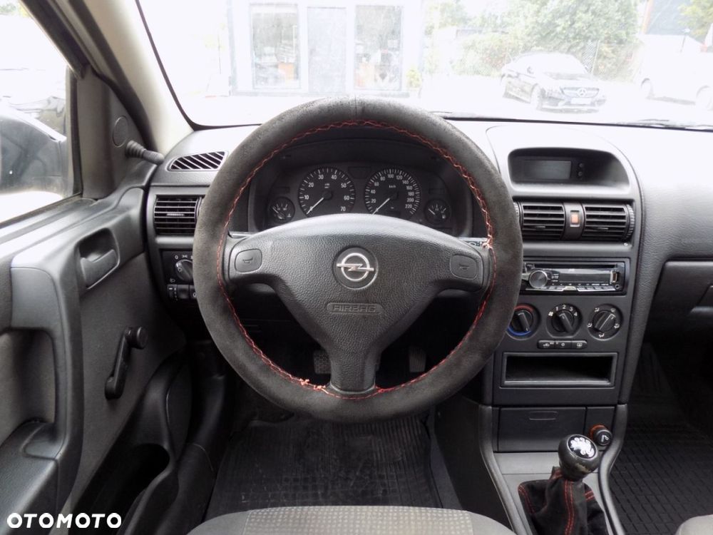 Opel Astra - 6